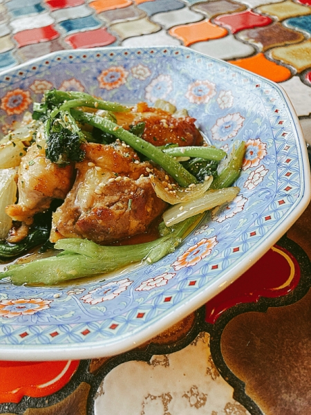 鶏肉と菜の花の生姜炒め(ガイ・パッキン)