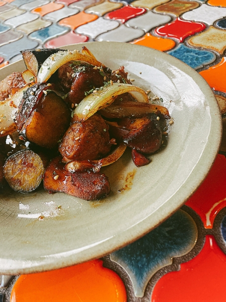 ミートボールのケチャップマニス炒め