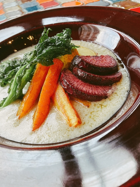 ホワイトココナッツカレー 季節の揚げ野菜添え